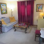 Cortez Apartman *